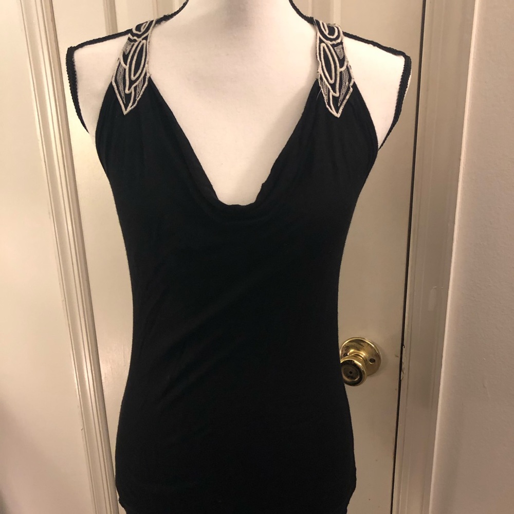 Eootè black and white racer back